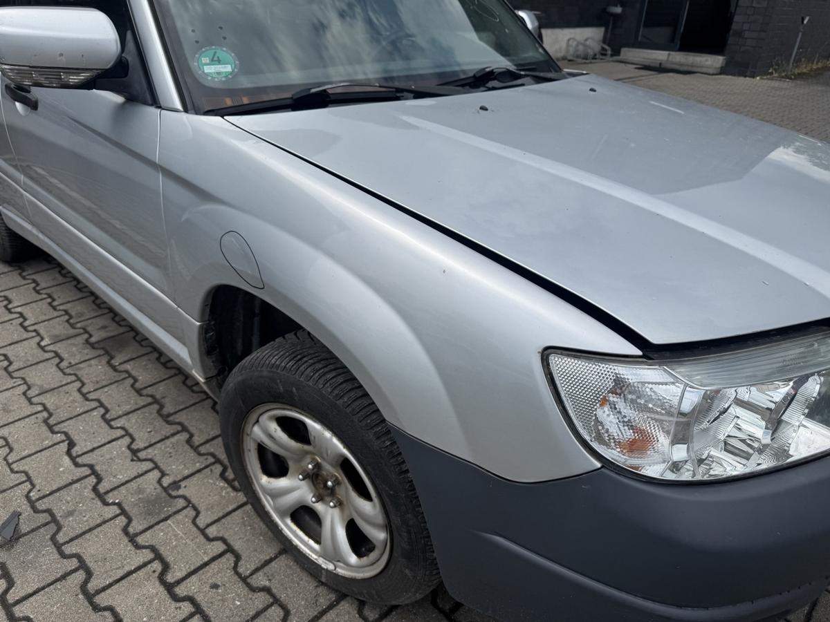 Subaru Forester 2 SG original Kotfl&uuml;gel vorn rechts silber 01G premium silver met. Bj.2007